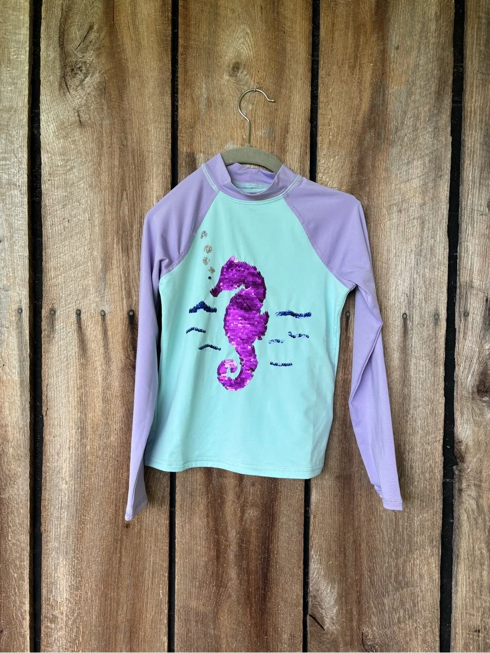 Lands' End Girls Small 6-7 Seahorse Rash Guard Swim Top UPF Purple Aqua Flip Seq